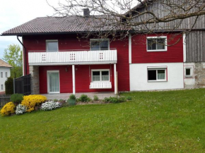 Ferienwohnung im Seidlerhof mit Balkon und Garten